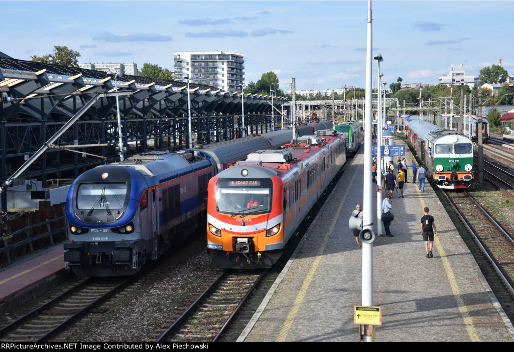 Busy afternoon at the station